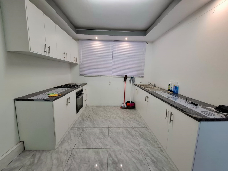Commercial Property for Sale in Oakdale Western Cape